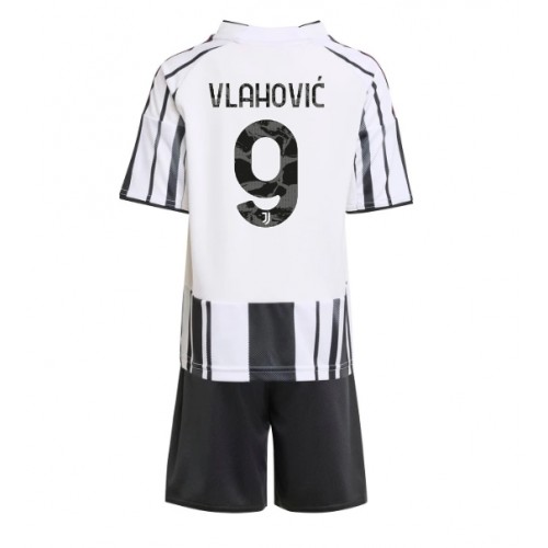 Dětský fotbalový dres Juventus Dusan Vlahovic #9 2025-26 Domácí Krátký Rukáv (+ trenýrky)